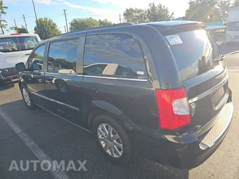 2014 Chrysler Town & Country Touring 121.2" WB - miniatura 6