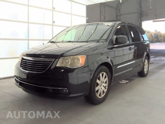 2014 Chrysler Town & Country Touring 121.2" WB