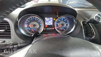 2014 Chrysler Town & Country Touring 121.2" WB - miniatura 29