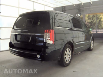2014 Chrysler Town & Country Touring 121.2" WB - miniatura 4