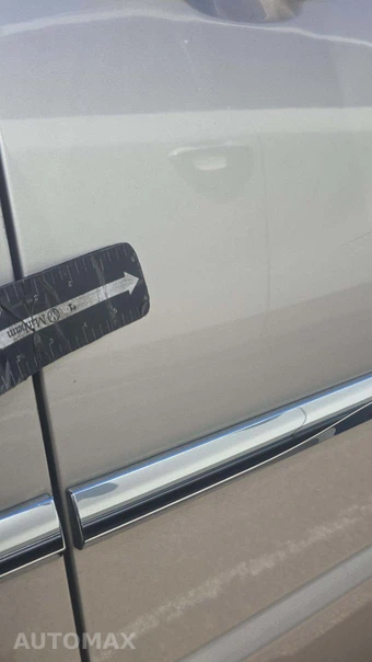 2014 Chrysler Town & Country Touring 121.2" WB – miniatura 40