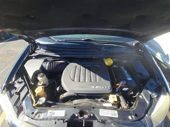 2014 Chrysler Town & Country Touring 121.2" WB – miniatura 16