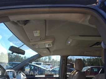 2014 Chrysler Town & Country Touring 121.2" WB – miniatura 18