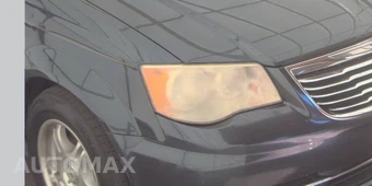 2014 Chrysler Town & Country Touring 121.2" WB – miniatura 42