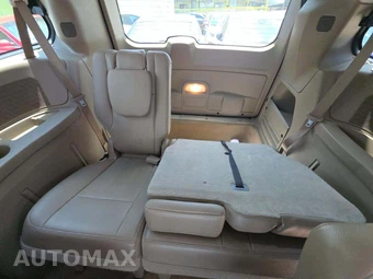 2014 Chrysler Town & Country Touring 121.2" WB - miniatura 14