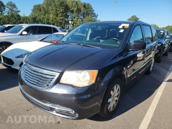 2014 Chrysler Town & Country Touring 121.2" WB