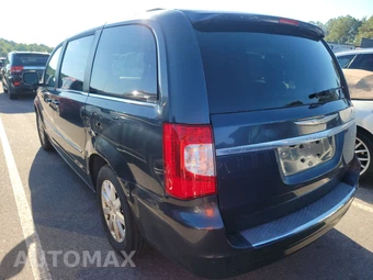 2014 Chrysler Town & Country Touring 121.2" WB - miniatura 6