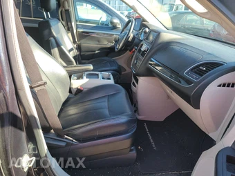 2014 Chrysler Town & Country Touring 121.2" WB - miniatura 8