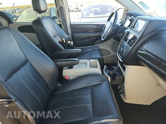 2014 Chrysler Town & Country Touring 121.2" WB - miniatura 8