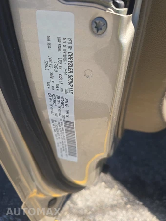 2014 Chrysler Town & Country Touring 121.2" WB – miniatura 22