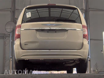 2014 Chrysler Town & Country Touring 121.2" WB – miniatura 7