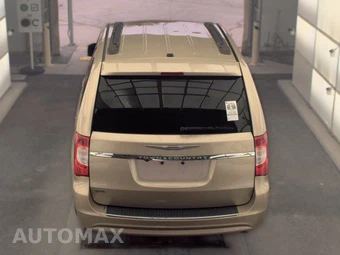 2014 Chrysler Town & Country Touring 121.2" WB - miniatura 5