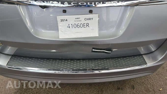 2014 Chrysler Town & Country Touring 121.2" WB - miniatura 8