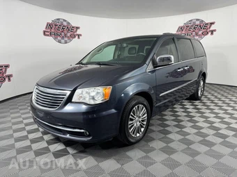 2014 Chrysler Town & Country Touring L 121.2" WB - miniatura 3
