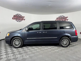 2014 Chrysler Town & Country Touring L 121.2" WB - miniatura 4