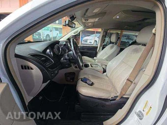 2014 Chrysler Town & Country Touring L 121.2" WB - miniatura 6