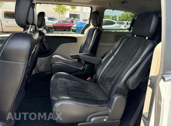 2014 Chrysler Town & Country Touring L 30th Anniversary 121.2" WB - miniatura 10