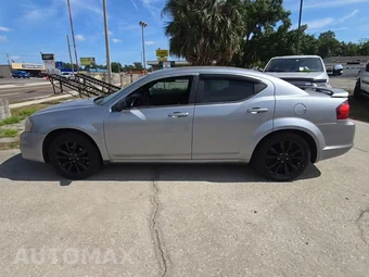 2014 Dodge Avenger SE – miniatura 3