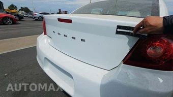 2014 Dodge Avenger SE – miniatura 20