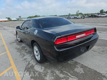 2014 Dodge Challenger SXT – miniatura 6