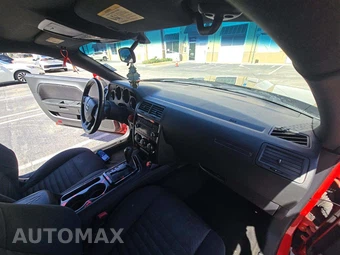 2014 Dodge Challenger SXT – miniatura 16