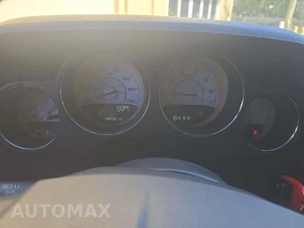 2014 Dodge Challenger SXT – miniatura 6