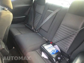 2014 Dodge Challenger SXT – miniatura 13
