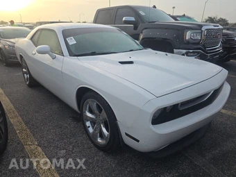 2014 Dodge Challenger SXT – miniatura 3