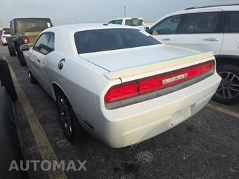 2014 Dodge Challenger SXT – miniatura 6