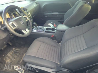 2014 Dodge Challenger SXT – miniatura 7