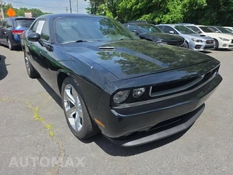 2014 Dodge Challenger SXT – miniatura 3
