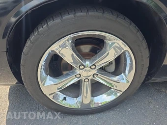 2014 Dodge Challenger SXT – miniatura 8