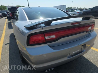 2014 Dodge Charger R/T – miniatura 6
