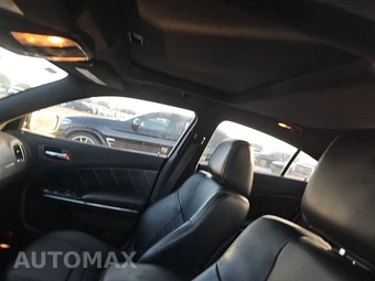 2014 Dodge Charger R/T Plus – miniatura 18