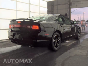 2014 Dodge Charger R/T Plus – miniatura 4