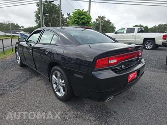2014 Dodge Charger R/T Plus – miniatura 2