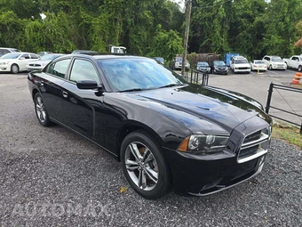 2014 Dodge Charger R/T Plus – miniatura 4