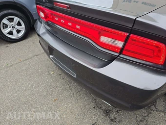 2014 Dodge Charger SE – miniatura 25