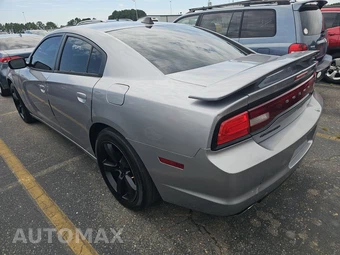 2014 Dodge Charger SE – miniatura 6