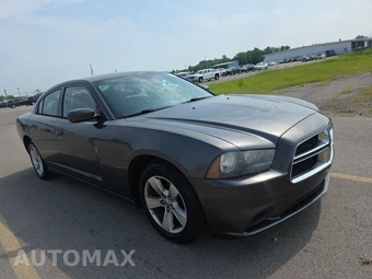 2014 Dodge Charger SE - miniatura 3