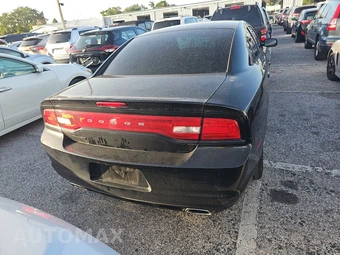 2014 Dodge Charger SE – miniatura 5