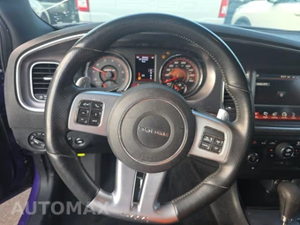 2014 Dodge Charger SRT8 Super Bee - miniatura 10