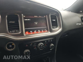 2014 Dodge Charger SXT – miniatura 11