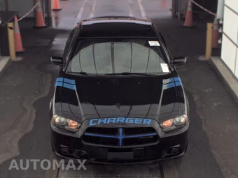 2014 Dodge Charger SXT – miniatura 2
