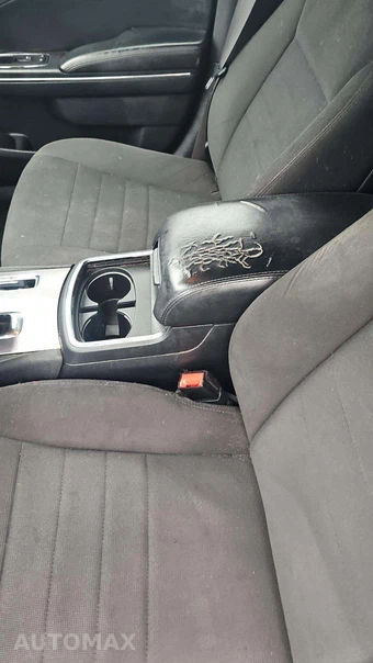 2014 Dodge Charger SXT – miniatura 27