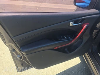 2014 Dodge Dart GT – miniatura 9