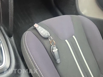 2014 Dodge Dart SXT – miniatura 28