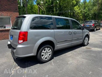 2014 Dodge Grand Caravan AVP 121.2" WB - miniatura 17