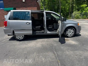 2014 Dodge Grand Caravan AVP 121.2" WB - miniatura 18