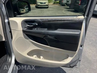 2014 Dodge Grand Caravan AVP 121.2" WB - miniatura 20